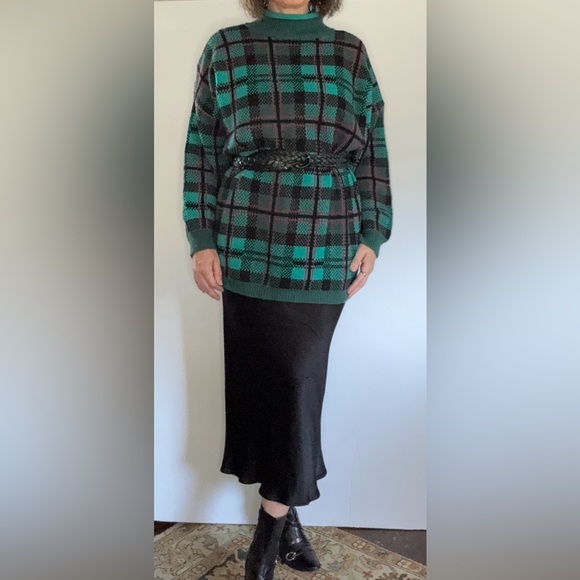 Vintage 80’s STEFANO oversized plaid sweater - Picture 8 of 13